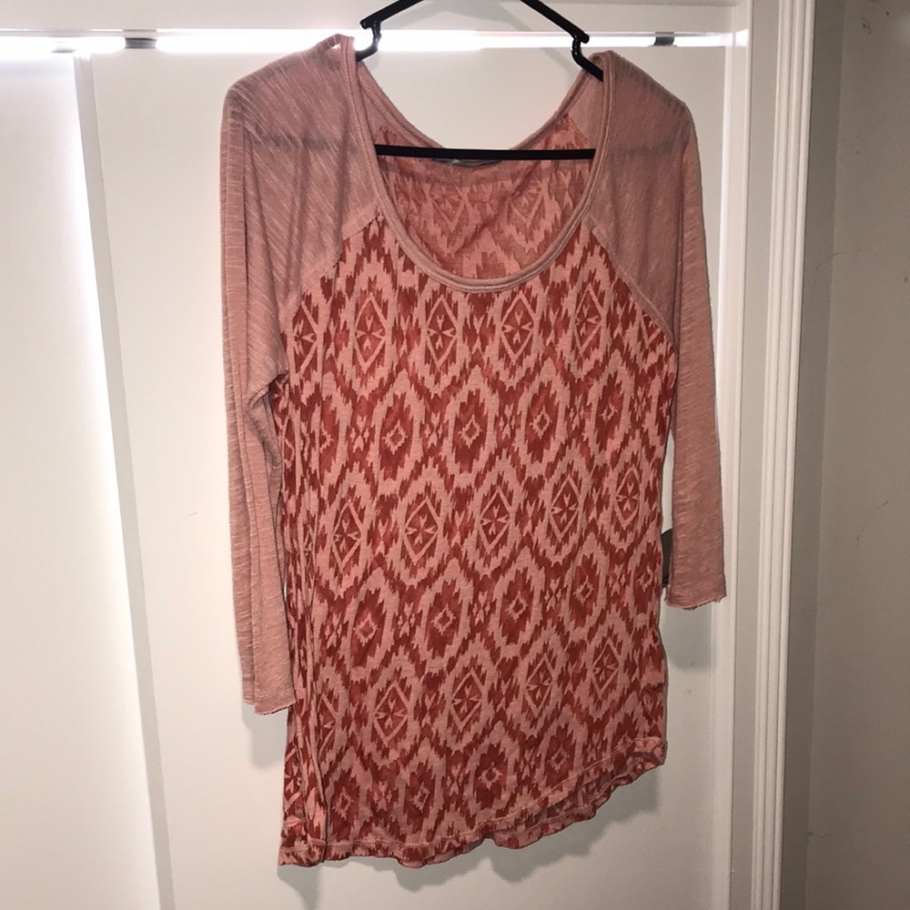 NWOT Maurices baseball style top